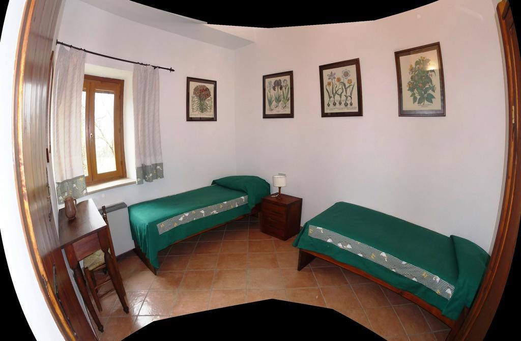 Agriturismo Le Forre Del Treja Civita Castellana Szoba fotó