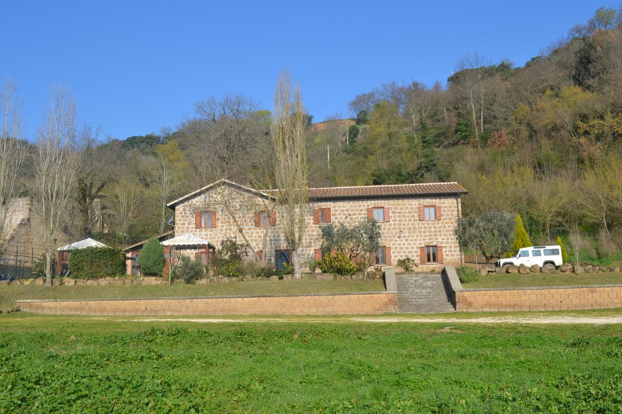 Agriturismo Le Forre Del Treja Civita Castellana Kültér fotó