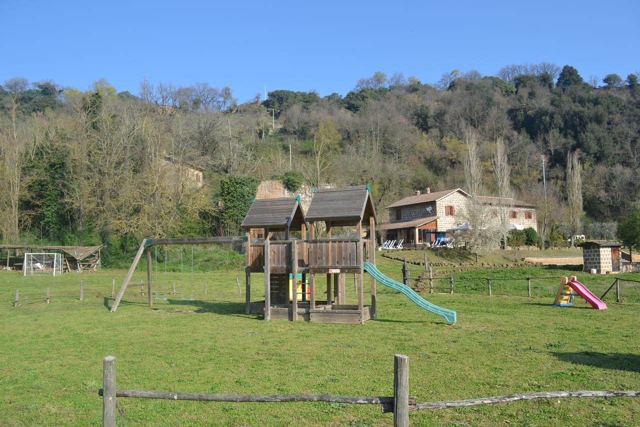 Agriturismo Le Forre Del Treja Civita Castellana Kültér fotó
